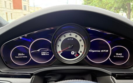 Porsche Cayenne III, 2022 год, 17 000 000 рублей, 15 фотография
