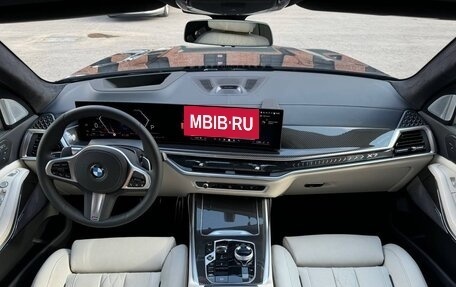 BMW X7, 2025 год, 21 990 000 рублей, 30 фотография
