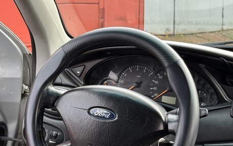 Ford Focus IV, 2003 год, 235 000 рублей, 10 фотография