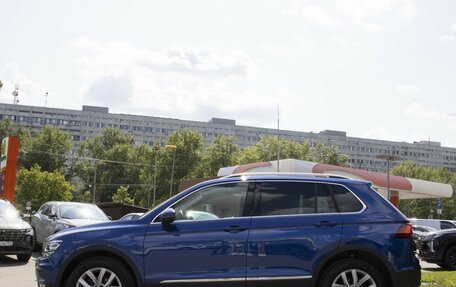 Volkswagen Tiguan II, 2019 год, 2 395 000 рублей, 7 фотография