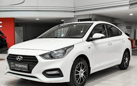 Hyundai Solaris II рестайлинг, 2017 год, 990 000 рублей, 5 фотография