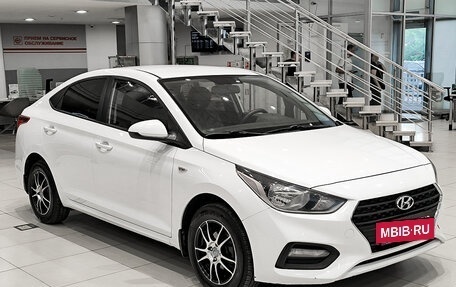 Hyundai Solaris II рестайлинг, 2017 год, 990 000 рублей, 7 фотография