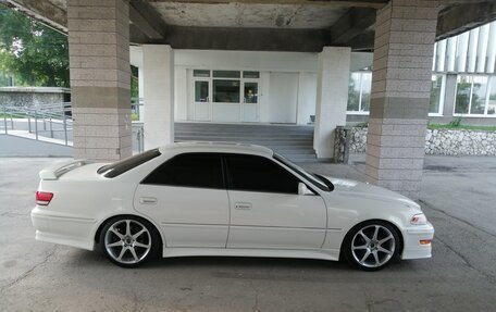 Toyota Mark II VIII (X100), 2000 год, 2 300 000 рублей, 2 фотография