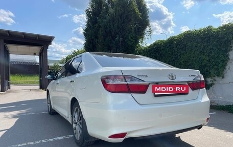 Toyota Camry, 2016 год, 2 300 000 рублей, 2 фотография