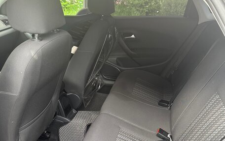 Volkswagen Polo VI (EU Market), 2017 год, 850 000 рублей, 5 фотография