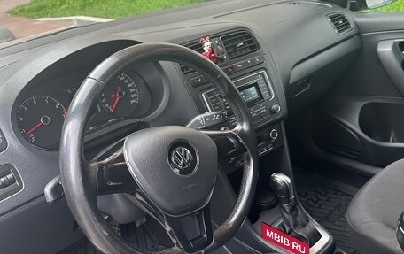 Volkswagen Polo VI (EU Market), 2017 год, 850 000 рублей, 3 фотография