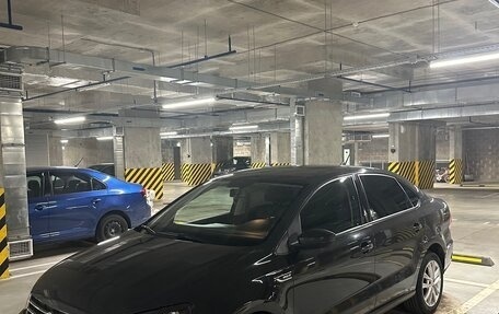 Volkswagen Polo VI (EU Market), 2017 год, 850 000 рублей, 2 фотография