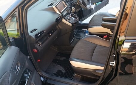 Toyota Wish II, 2011 год, 1 300 000 рублей, 9 фотография
