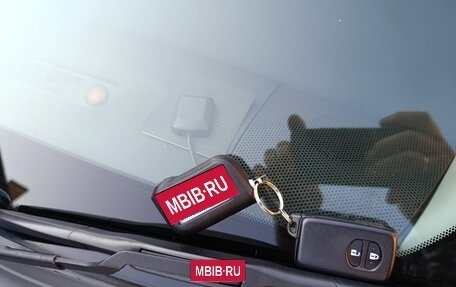 Toyota Wish II, 2011 год, 1 300 000 рублей, 23 фотография