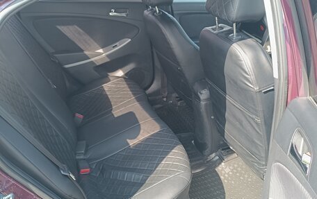 Hyundai Solaris II рестайлинг, 2012 год, 570 000 рублей, 7 фотография