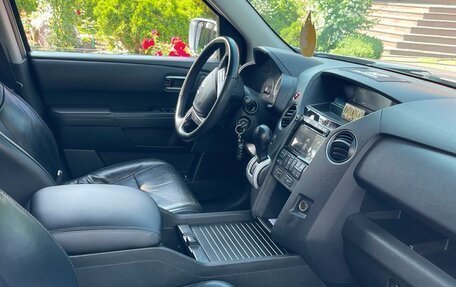 Honda Pilot III рестайлинг, 2011 год, 1 950 000 рублей, 8 фотография