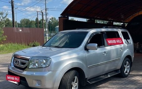 Honda Pilot III рестайлинг, 2011 год, 1 950 000 рублей, 5 фотография