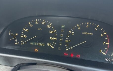 Toyota Gaia, 2002 год, 595 000 рублей, 16 фотография