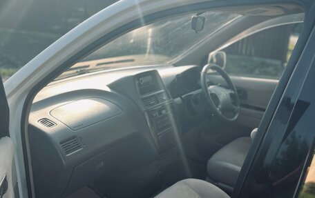 Toyota Gaia, 2002 год, 595 000 рублей, 21 фотография