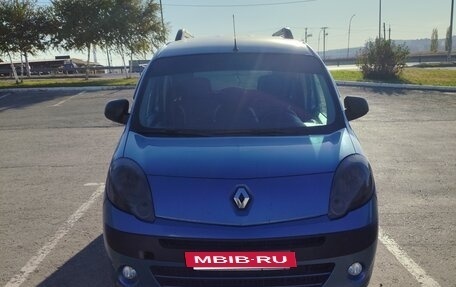 Renault Kangoo II рестайлинг, 2013 год, 1 050 000 рублей, 12 фотография