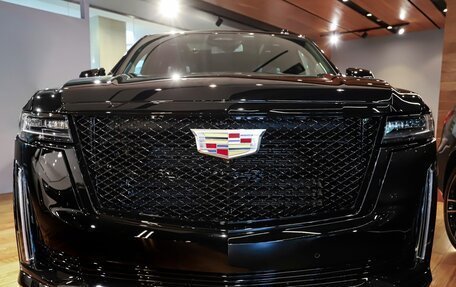 Cadillac Escalade V, 2024 год, 17 650 000 рублей, 9 фотография