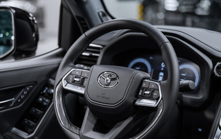 Toyota Land Cruiser, 2025 год, 12 900 000 рублей, 10 фотография