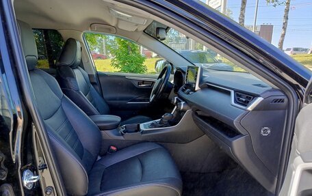 Toyota RAV4, 2022 год, 3 990 000 рублей, 13 фотография