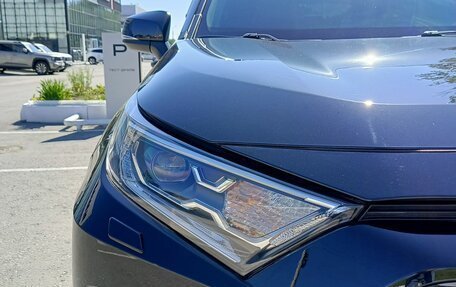 Toyota RAV4, 2022 год, 3 990 000 рублей, 21 фотография