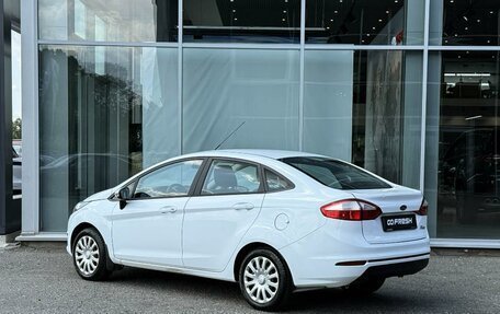 Ford Fiesta, 2015 год, 800 000 рублей, 2 фотография