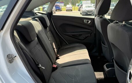 Ford Fiesta, 2015 год, 800 000 рублей, 7 фотография
