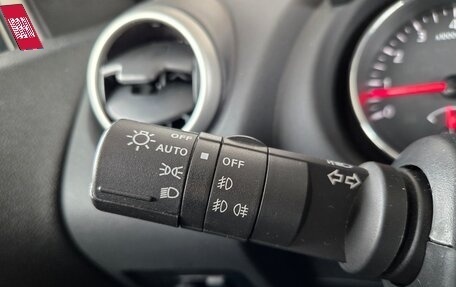 Nissan Qashqai, 2011 год, 850 000 рублей, 13 фотография