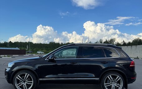 Volkswagen Touareg III, 2012 год, 2 250 000 рублей, 2 фотография