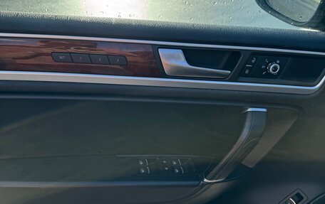 Volkswagen Touareg III, 2012 год, 2 250 000 рублей, 9 фотография
