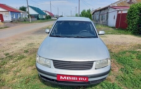 Volkswagen Passat B5+ рестайлинг, 1998 год, 237 000 рублей, 4 фотография