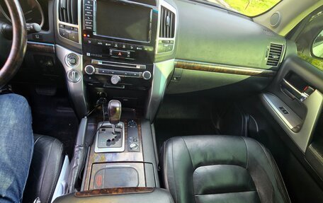 Toyota Land Cruiser 200, 2012 год, 3 300 000 рублей, 14 фотография