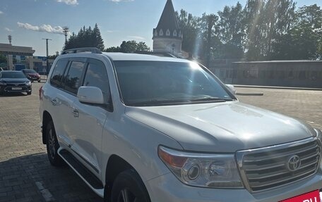 Toyota Land Cruiser 200, 2012 год, 3 300 000 рублей, 7 фотография