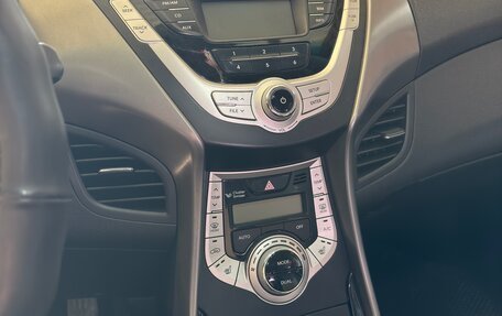Hyundai Avante, 2012 год, 800 000 рублей, 11 фотография