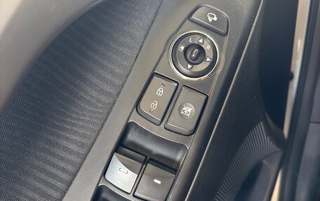 Hyundai Avante, 2012 год, 800 000 рублей, 10 фотография