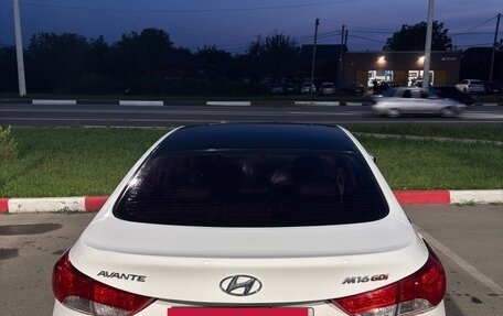 Hyundai Avante, 2012 год, 800 000 рублей, 6 фотография