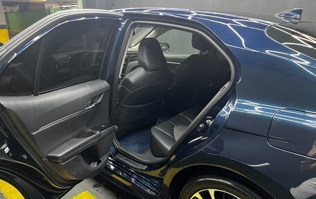 Toyota Camry, 2019 год, 2 800 000 рублей, 16 фотография