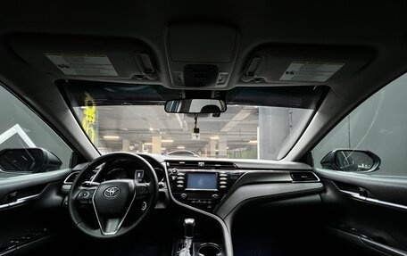 Toyota Camry, 2019 год, 2 800 000 рублей, 5 фотография