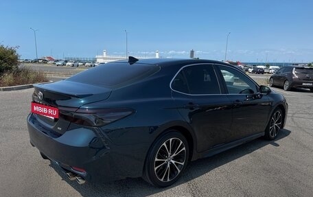 Toyota Camry, 2019 год, 2 800 000 рублей, 10 фотография