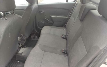 Renault Logan II, 2018 год, 370 000 рублей, 14 фотография