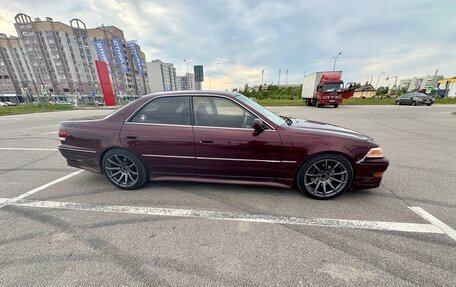 Toyota Mark II VIII (X100), 2000 год, 1 100 000 рублей, 3 фотография