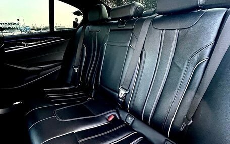BMW 5 серия, 2018 год, 2 850 000 рублей, 9 фотография