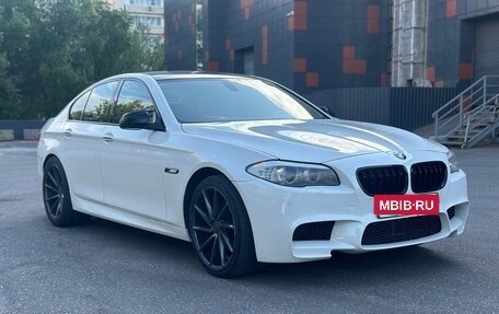 BMW 5 серия, 2012 год, 1 680 000 рублей, 2 фотография