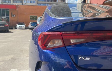 KIA K5, 2021 год, 3 300 000 рублей, 5 фотография