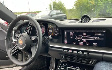 Porsche 911, 2020 год, 17 000 000 рублей, 4 фотография