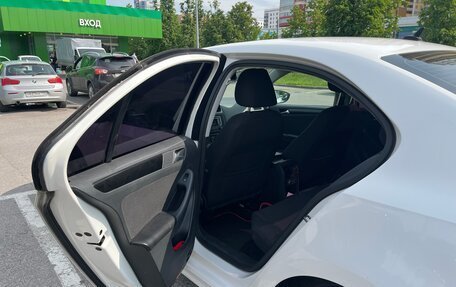 Volkswagen Jetta VI, 2014 год, 1 050 000 рублей, 8 фотография
