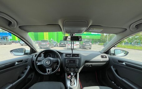 Volkswagen Jetta VI, 2014 год, 1 050 000 рублей, 10 фотография