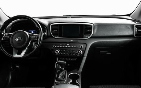 KIA Sportage IV рестайлинг, 2018 год, 1 901 200 рублей, 11 фотография