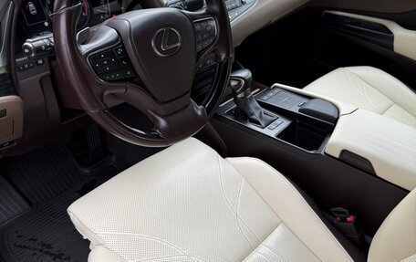Lexus ES VII, 2019 год, 3 700 000 рублей, 12 фотография