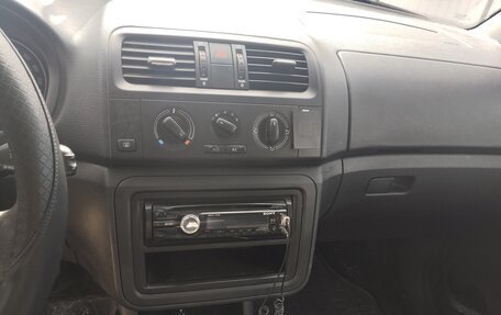 Skoda Fabia II, 2012 год, 510 000 рублей, 3 фотография