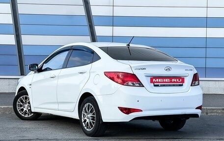 Hyundai Solaris II рестайлинг, 2015 год, 975 000 рублей, 7 фотография