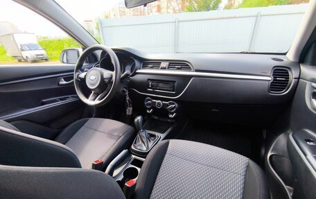KIA Rio IV, 2018 год, 870 000 рублей, 11 фотография